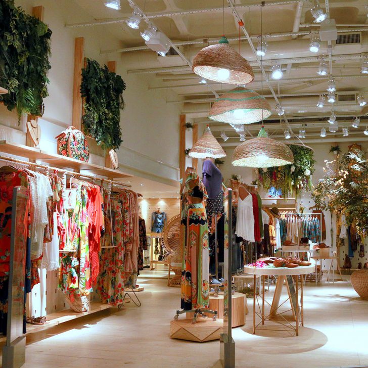 Projeto Aquitetura Comercial - Loja Farm Shopping Leblon